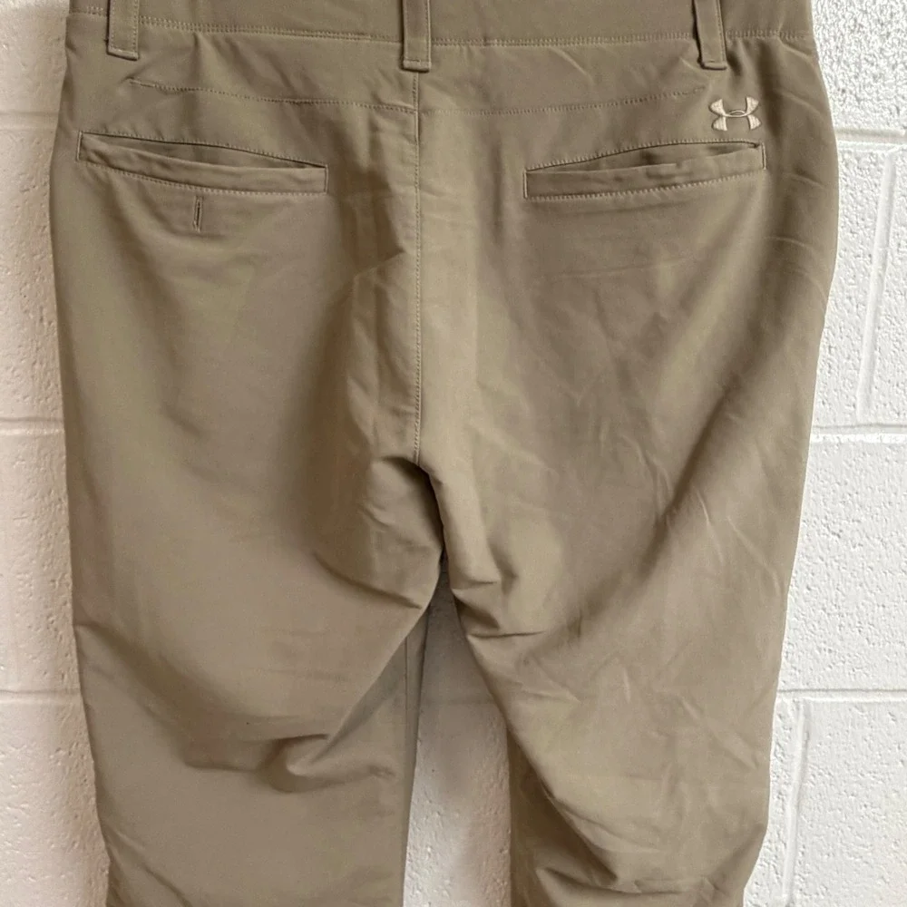 Under Armour Mens Performance Golf Chino Pants 34x32 Khaki Stretch Techwear Gorp